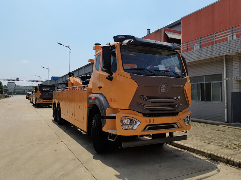 新款重汽豪沃后雙橋托吊連體清障車(chē)