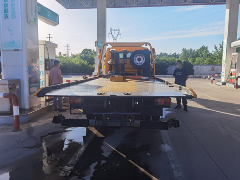 國六重汽豪沃清障車